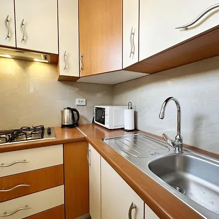 Apartment Jora - Family Friendly With Parking Space *